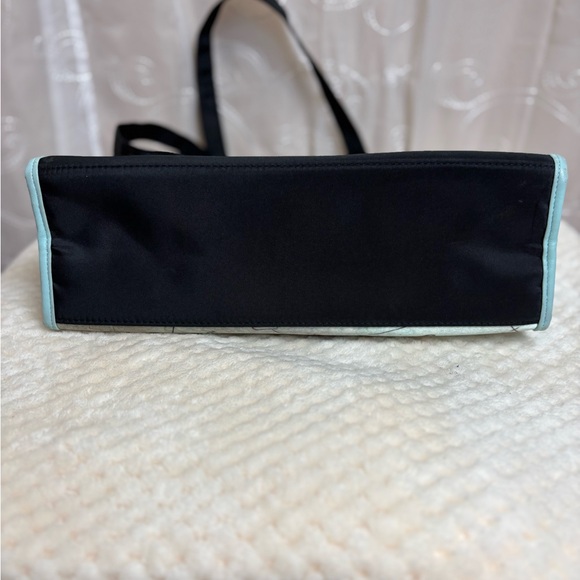 Disney Tinker bell Neverland Mermaid Lagoon Map Tote - Picture 8 of 11